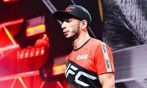 Кандидат в UFC из Казахстана проиграл первый бой в карьере