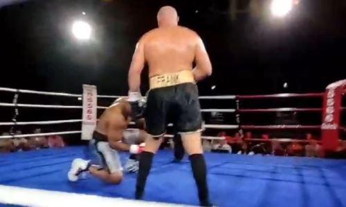 Тяжеловес из Казахстана нокаутом выиграл титул в главном бою вечера бокса. Видео