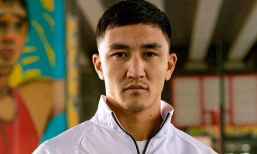 Непобежденный казахстанский боксер провел спарринг с чемпионом мира
