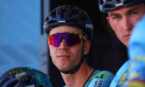 Гонщик «Астаны» финишировал в тройке лидеров второго этапа «Тура Словении»