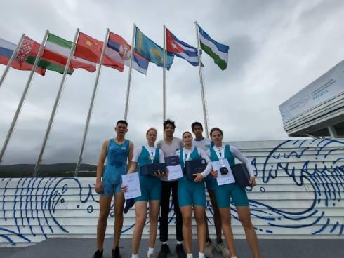 Темиртауские спортсменки завоевали медали на Международной Владивостокской регате