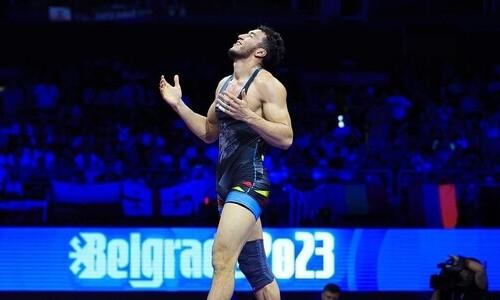 Призер Олимпиады отреагировал на историческое «золото» Казахстана на чемпионате мира по борьбе