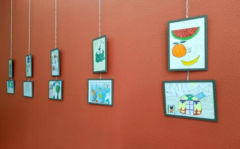 Картины детства: сегодня в Караганде откроется инклюзивная выставка