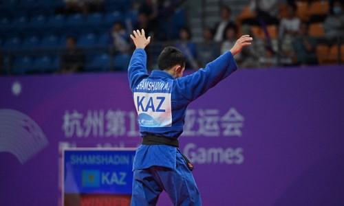 Казахстан выиграл вторую медаль на Азиаде-2023. Видео