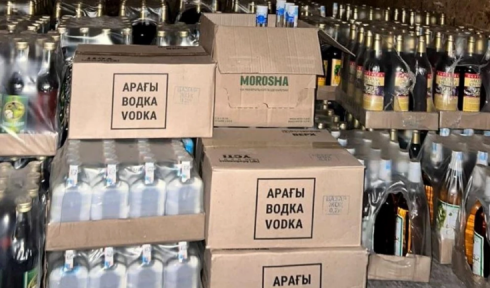 В Карагандинской области изъяли тысячи бутылок нелегального алкоголя