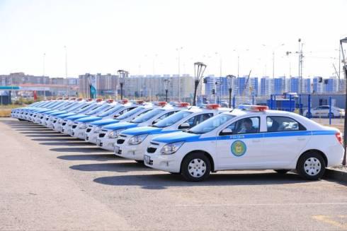 Новые машины получили полицейские Карагандинской области