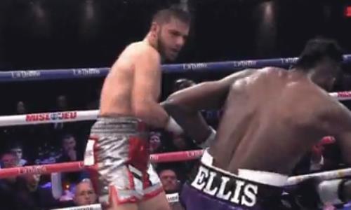 Тяжелым нокаутом завершился бой боксера из Армении за два чемпионских титула. Видео