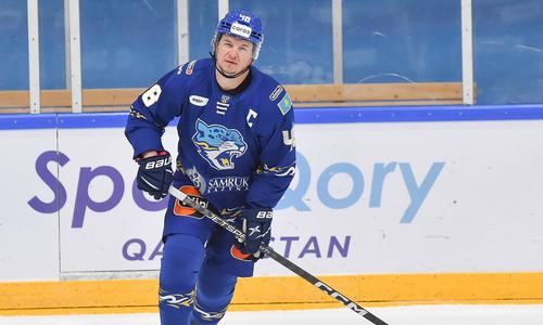 Роман Старченко набрал 400-е очко в КХЛ. Видео