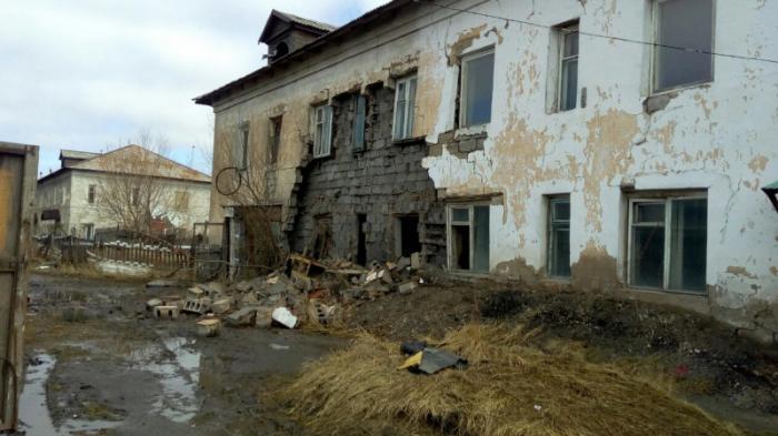 Проблемы при сносе ветхих домов и строительстве новых озвучили в Петропавловске
                18 октября 2023, 23:43