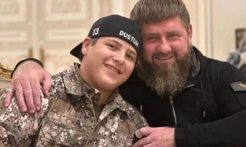 Депутат резко отреагировал на награждение сына-боксера Рамзана Кадырова