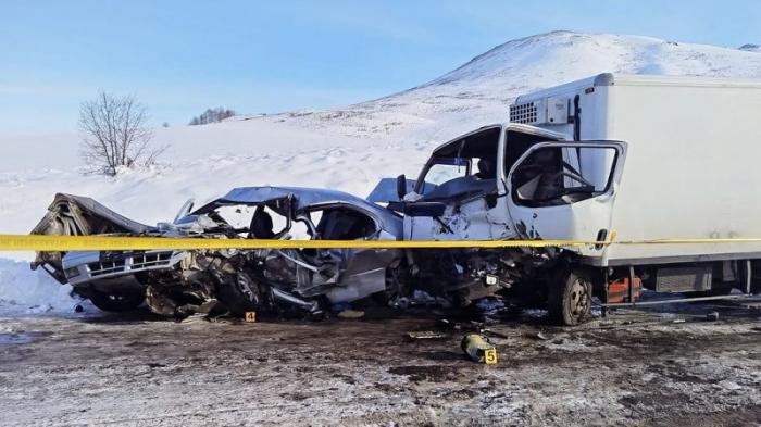 Трое человек скончались в ДТП с грузовиком в Восточно-Казахстанской области
                04 ноября 2023, 21:30
