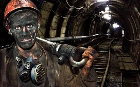«Откуда 1,6 миллиона?» Карагандинские шахтёры прокомментировали слова премьер-министра о зарплате погибших горняков