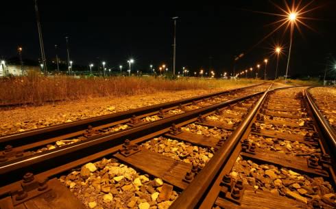 В Караганде на железнодорожных путях нашли тело 53-летнего мужчины