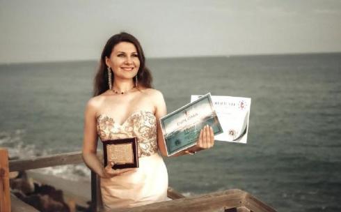 Ведущая солистка карагандинского театра музкомедии выиграла международный конкурс