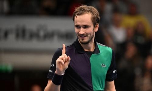 Российский теннисист стал первым полуфиналистом Итогового турнира ATP