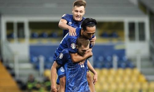 «Большой шаг для всего казахского футбола». Казахстан «отправили» на Евро-2024