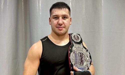 Чемпион лиги Хабиба из Казахстана узнал дату первого боя за полтора года