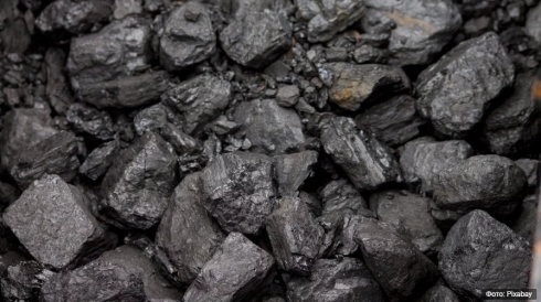 Запрет на вывоз угля автотранспортом из Казахстана продлили на полгода