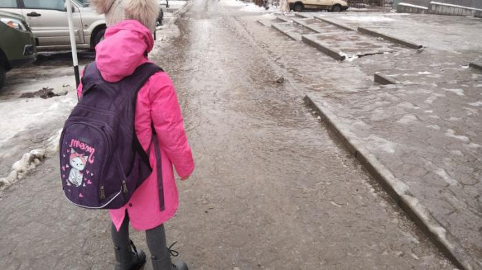В Павлодаре школьников перевели на дистанционное обучение из-за гололеда
                23 ноября 2023, 08:08