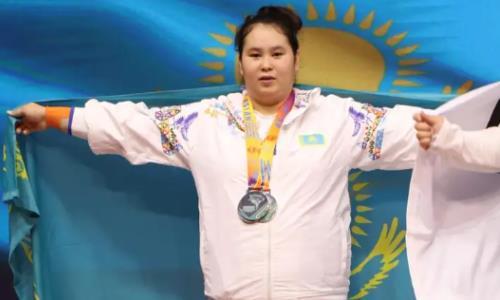 Казахстан завоевал вторую медаль на ЧМ-2023 по тяжелой атлетике