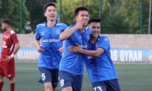 Казахстанский футбольный клуб решил пойти на понижение