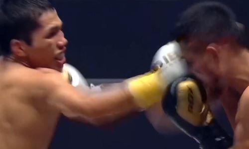 Видео полного боя чемпиона мира из Казахстана и титулованного узбекистанского боксера с разгромным исходом