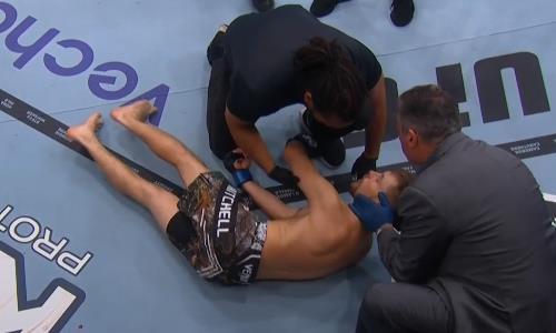 Главный кард турнира UFC 296 с участием Шавката Рахмонова стартовал с глубокого нокаута. Видео