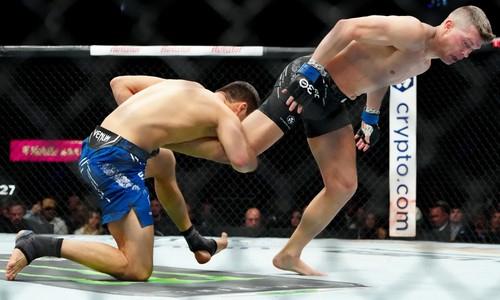 Обнародованы судейские записки боя Шавкат Рахмонов — Стивен Томпсон в UFC