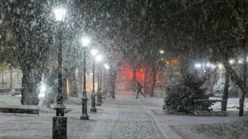 Снег, метель и ветер ожидаются в Казахстане