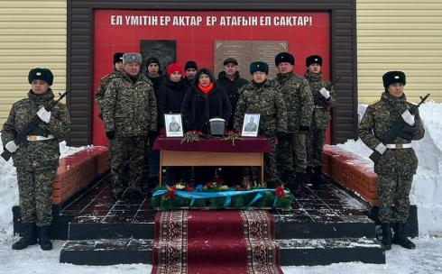 В Караганде почтили память солдат, погибших во время январских событий
