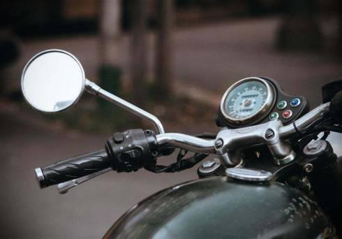 Два месяца сельчанин разъезжал на чужом мотоцикле в Карагандинской области