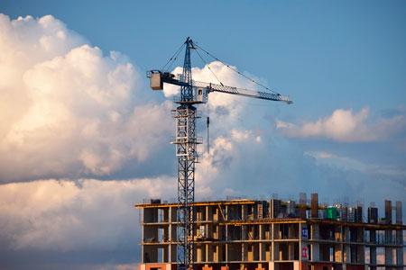 В Астане восемь компаний лишили строительных лицензий