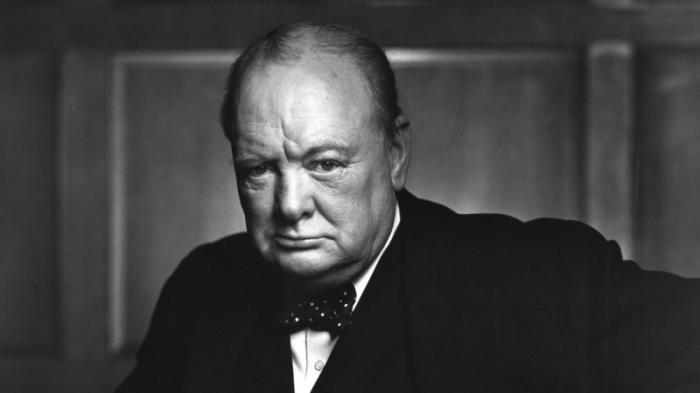 Вставную челюсть Уинстона Черчилля выставили на продажу в Великобритании
                20 января 2024, 08:20