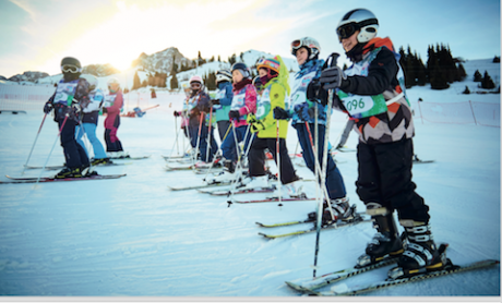 На Шымбулаке прошли соревнования по лыжам и сноуборду среди детей