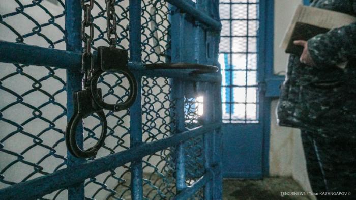 Побег задержанных из ИВС в Актобе: в суде озвучили подробности
                30 января 2024, 15:35