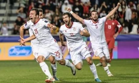 Таджикистан сотворил сенсацию в плей-офф Кубка Азии по футболу