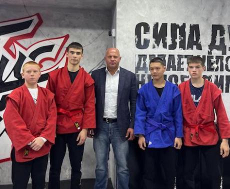Федор Емельяненко встретился с джитсерами клуба имени Сагадата Нурмагамбетова
