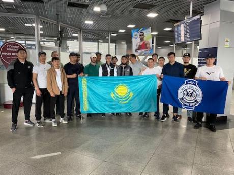 Призеров молодежного чемпионата Азии по боксу встретили в Алматы
