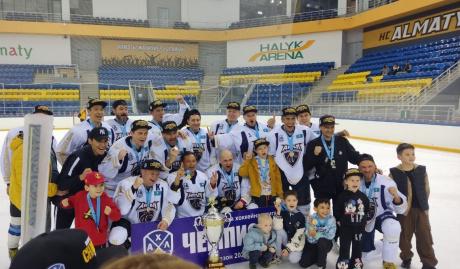 «Арлан» завоевал золото и Кубок Алматинской хоккейной лиги