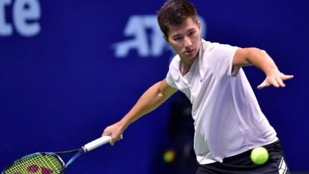 Жукаев побеждает в Мексике