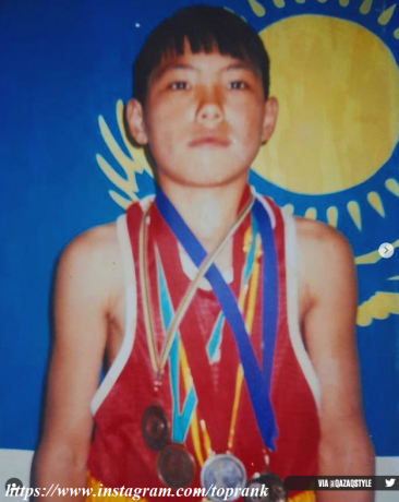 С чего всё началось: опубликовано детское фото Алимханулы