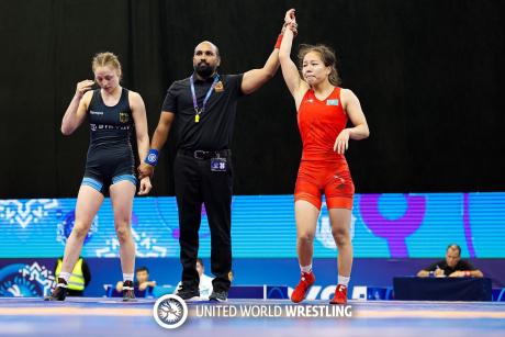 Қазақстандық балуан Шұғыла Өмірбек жастар арасында әлем чемпионы атанды