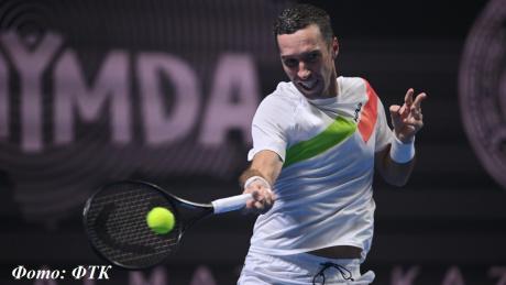 Михаил Кукушкин вышел в четвертьфинал в Лионе