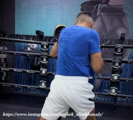 Жанибек Алимханулы готовится побеждать