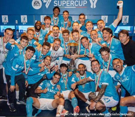 Наполи выиграл Суперкубок Италии
