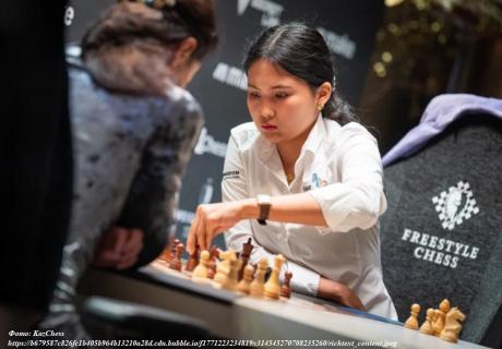 Бибисара Асаубаева сохраняет лидерство на Кипре после ничьей с экс-чемпионкой мира