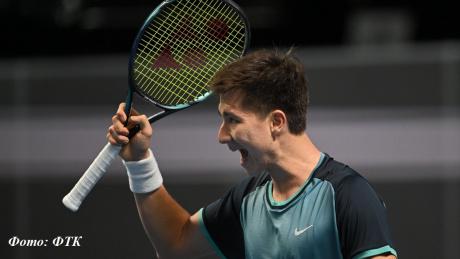 Жукаев вышел во второй круг в Пусане